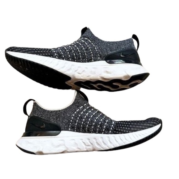 ❤️ Nike React Phantom Run Fly Knit 2 Sneakers Size 9 - Picture 5 of 5